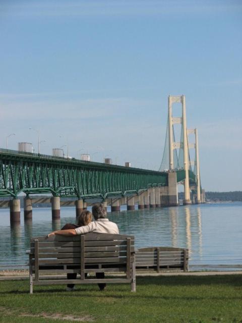 Parkside Bridgeview 3*