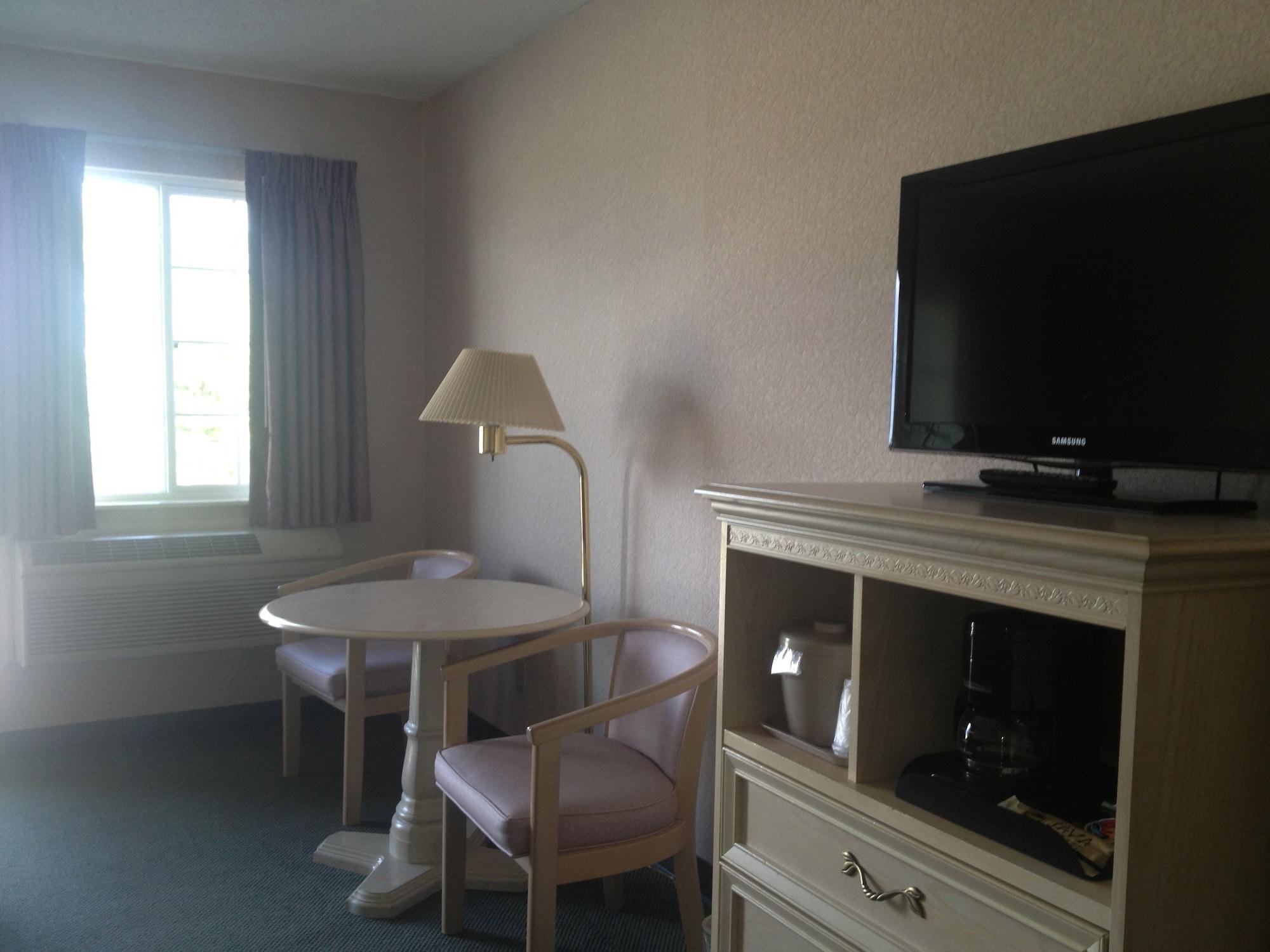 Parkside Bridgeview 3* Mackinaw City