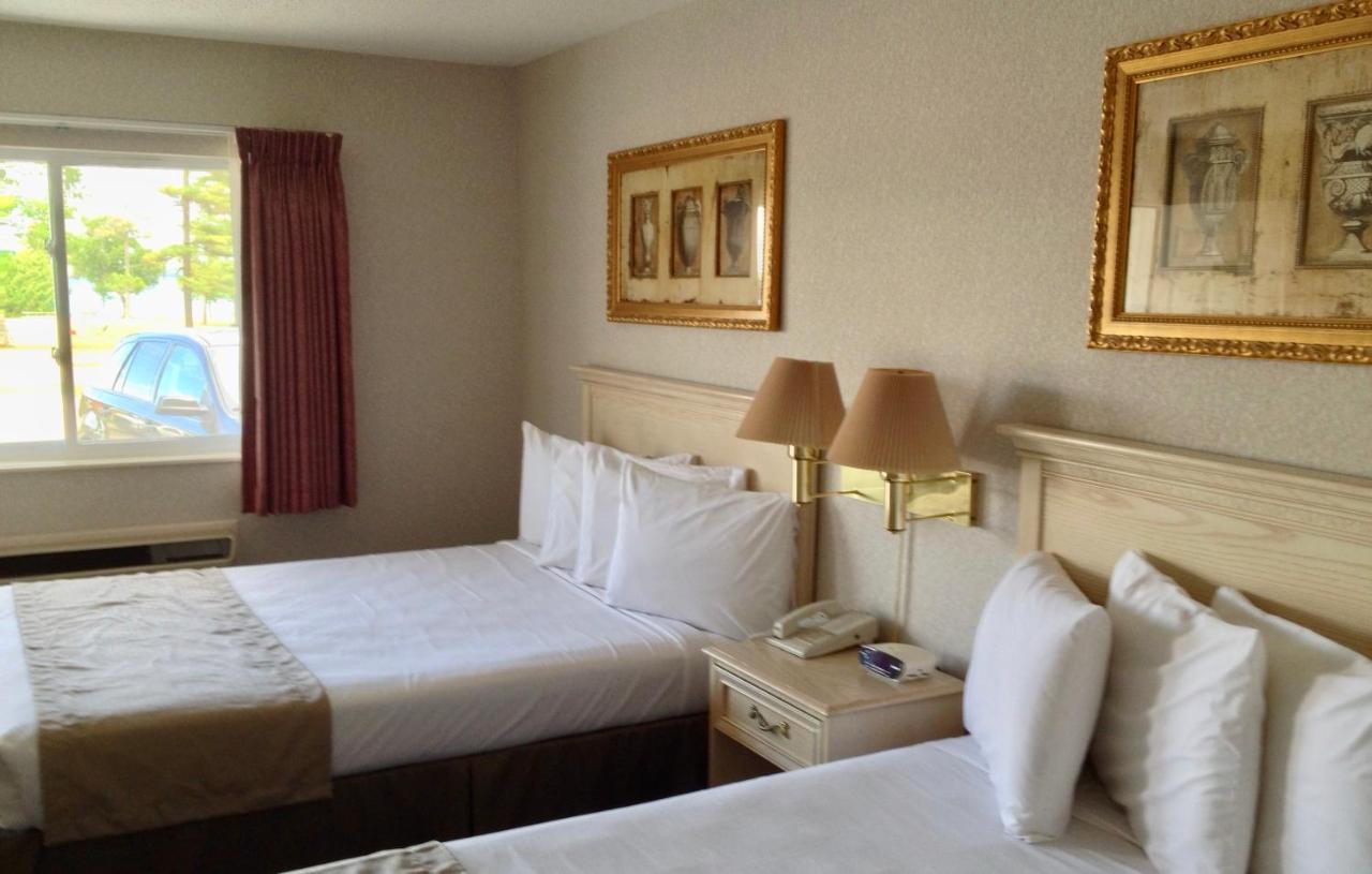 Parkside Bridgeview Hotel 3*