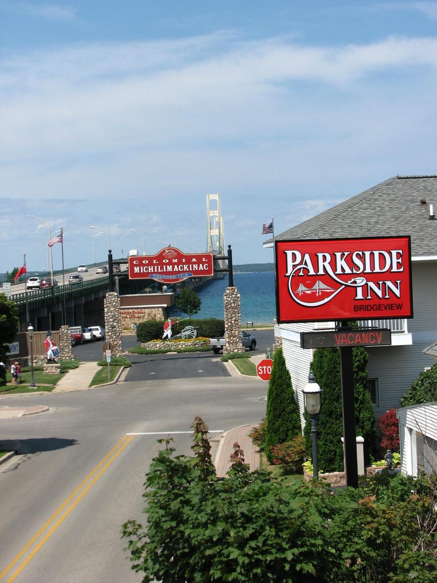 Parkside Bridgeview 3*