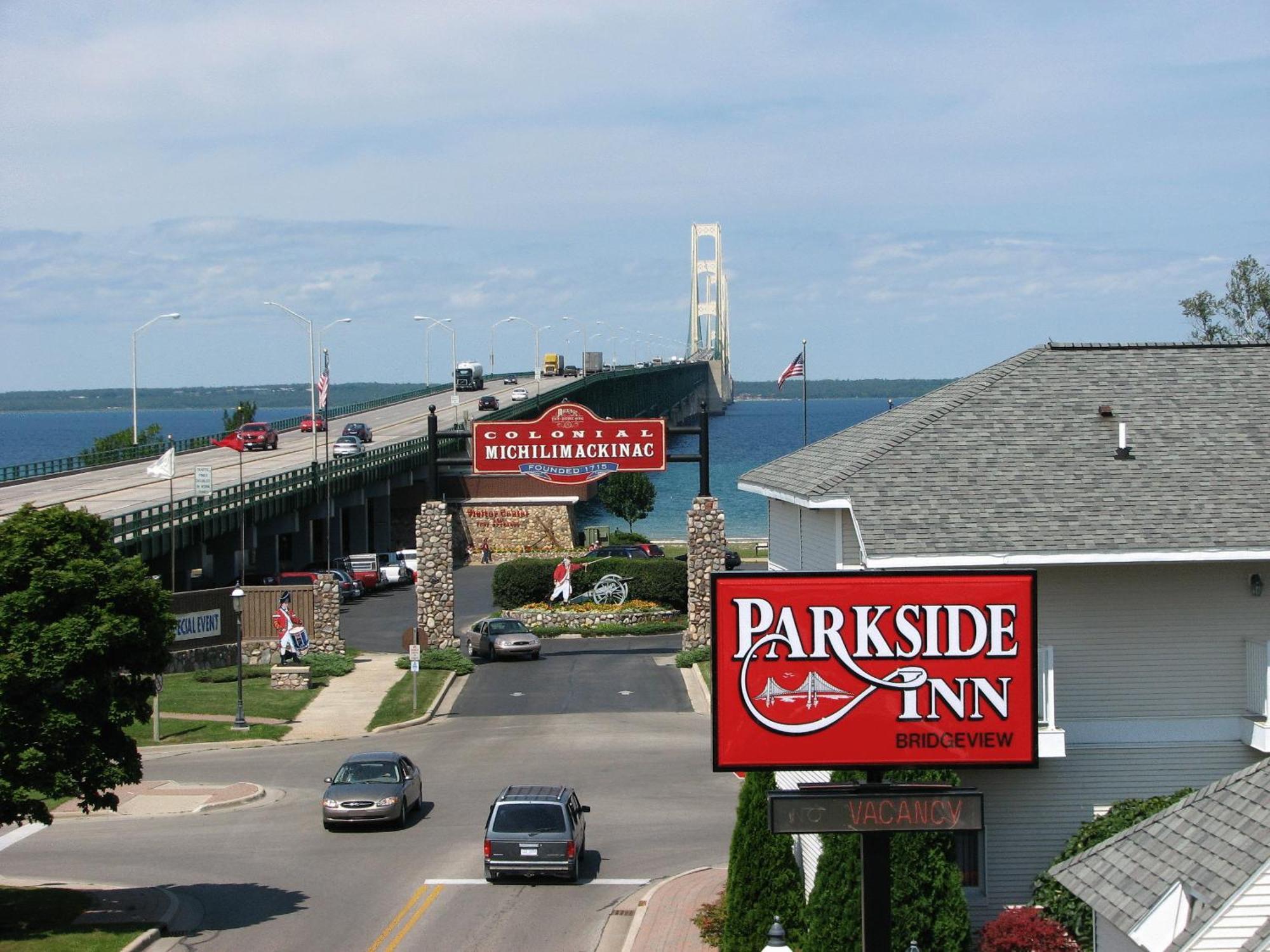 Parkside Bridgeview Hotel Mackinaw City