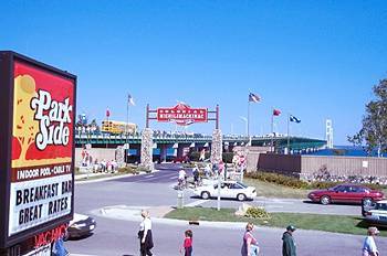 Parkside Bridgeview Mackinaw City
